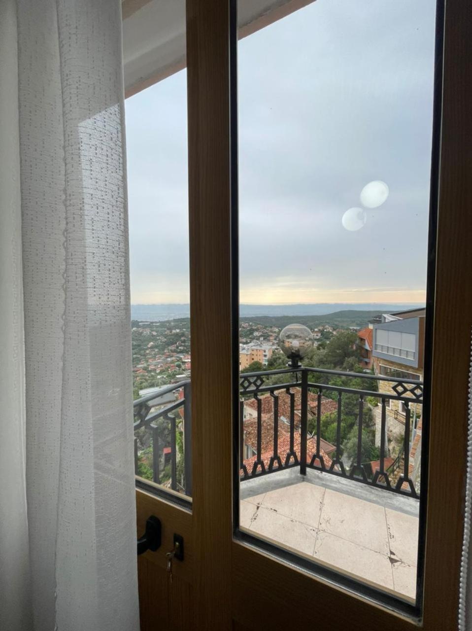 --Hotel Deal-- Rooms With Castle View Krujë 외부 사진