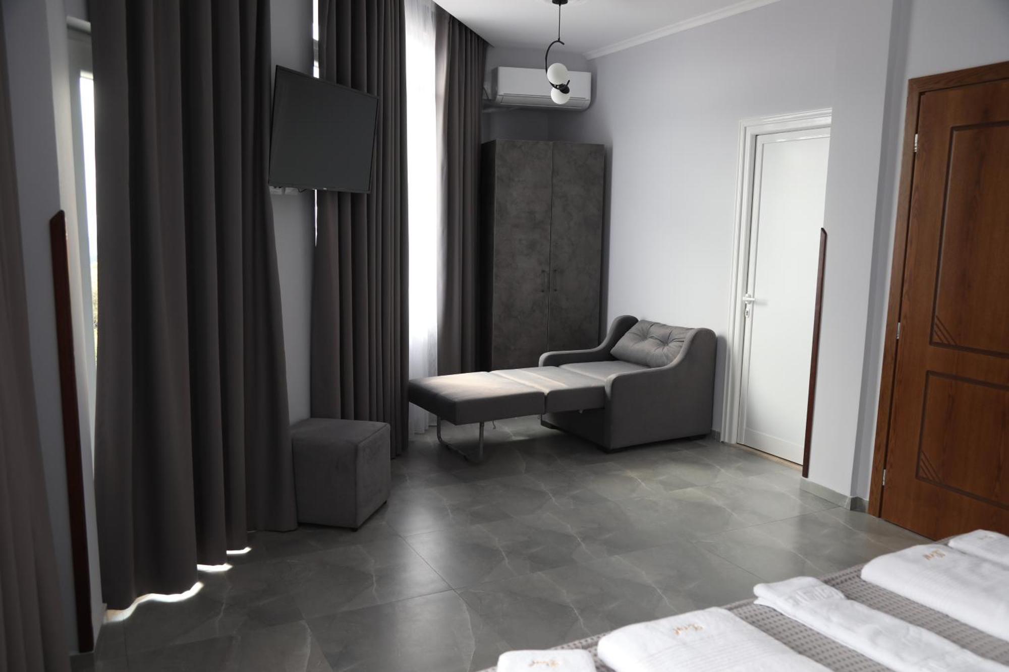 --Hotel Deal-- Rooms With Castle View Krujë 외부 사진
