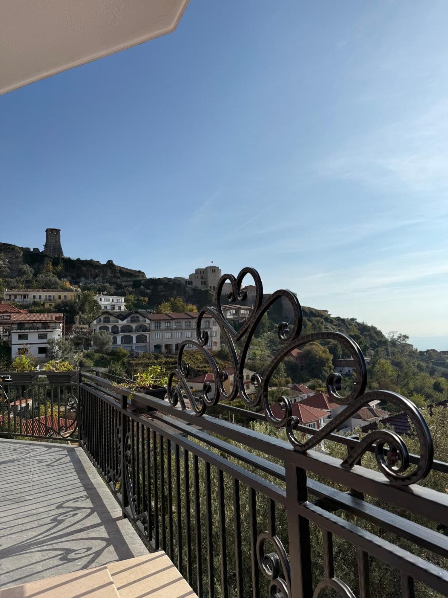 --Hotel Deal-- Rooms With Castle View Krujë 외부 사진