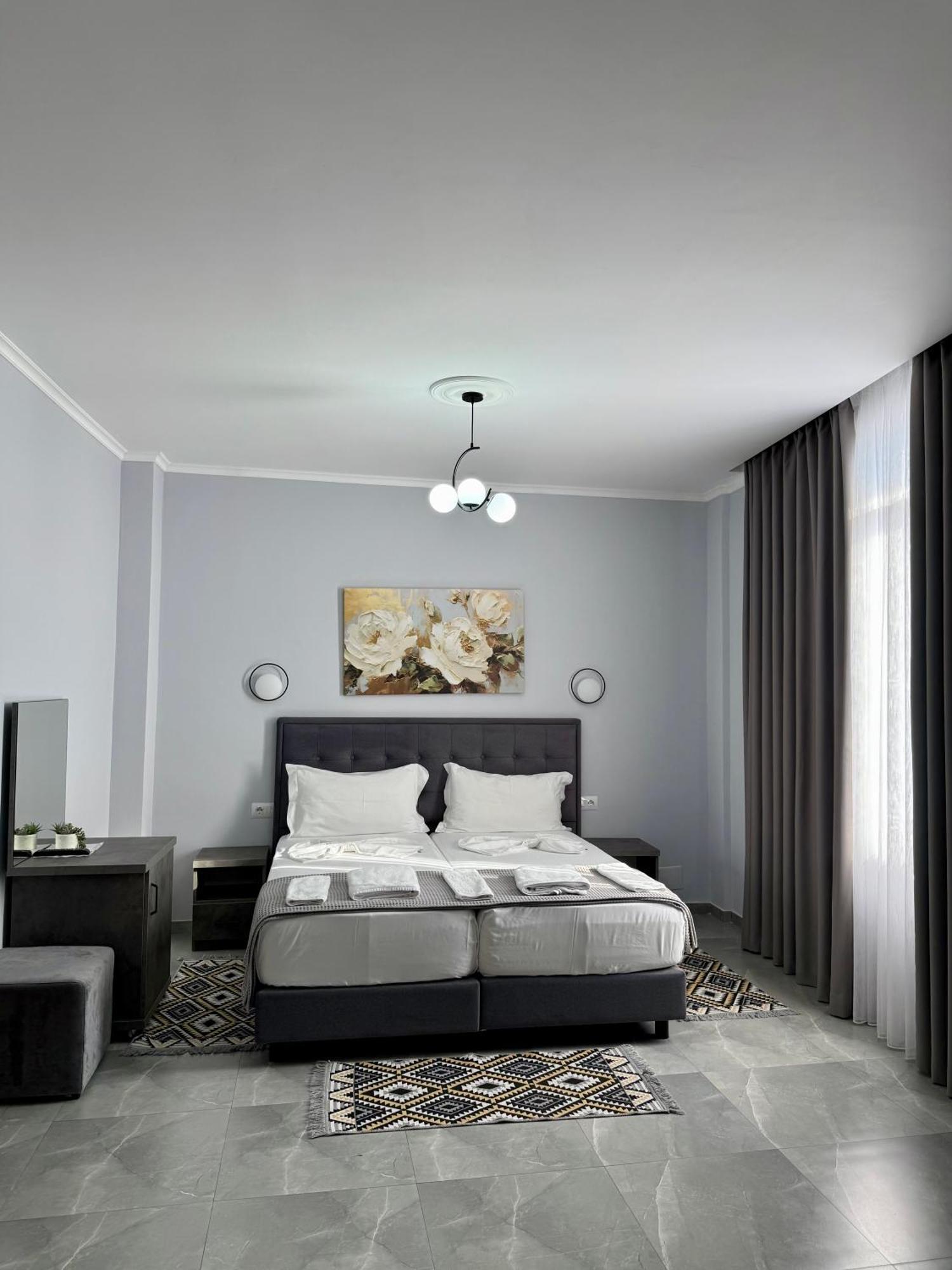 --Hotel Deal-- Rooms With Castle View Krujë 외부 사진